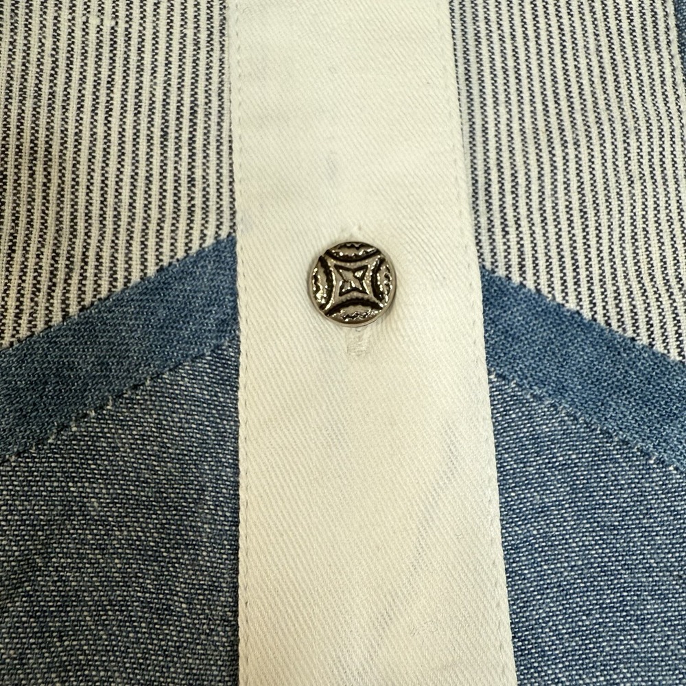 Adobe Rose Western Womens Denim Chambray Button Shirt Western Aztec Southwestern - Picture 5 of 12